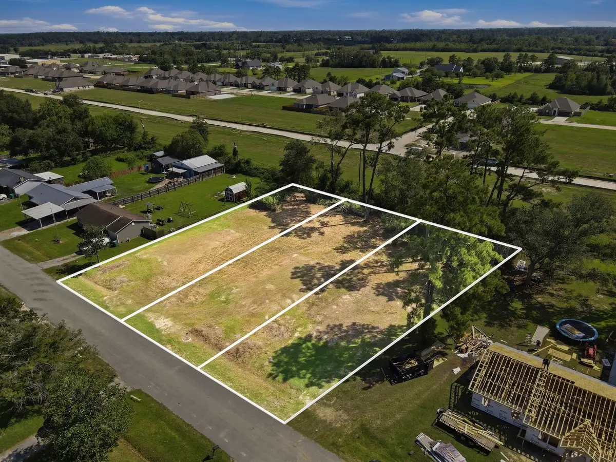 1373 W Beagle RD, Orange, TX 77632 - #1
