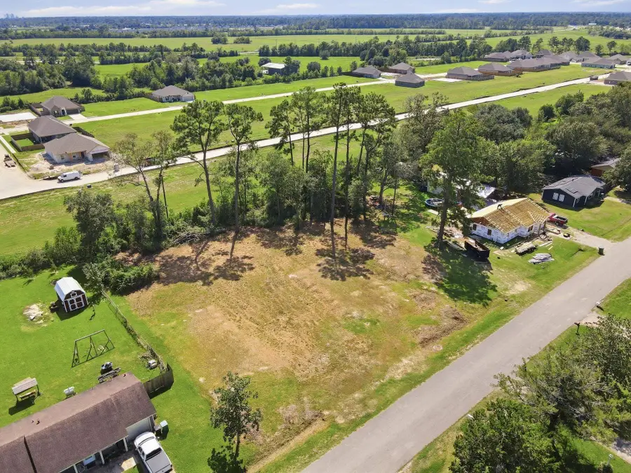 1353 W Beagle RD, Orange, TX 77632 - #3