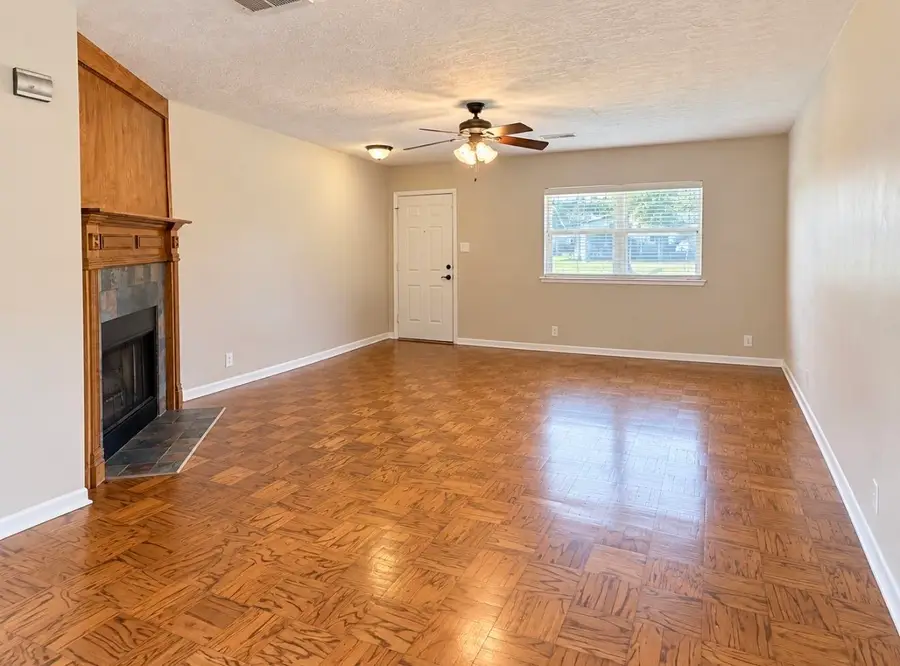 6250 Carnation, Beaumont, TX 77706 - #3