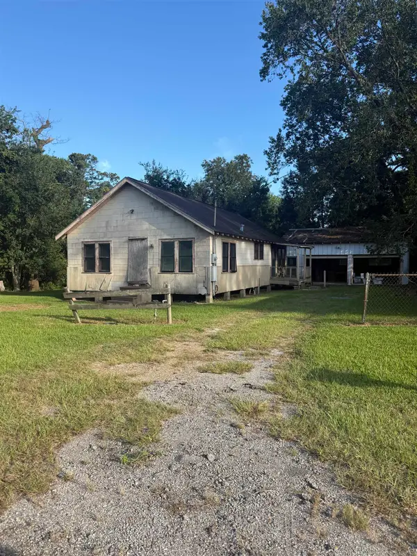 670 Primrose, Vidor, TX 77662