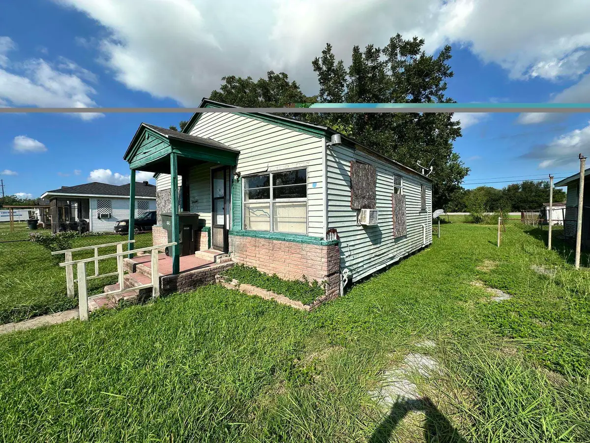 1421 W 6th street, Port Arthur, TX 77640 - #1