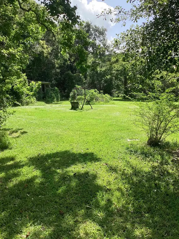 419 Nancy, Bridge City, TX 77611