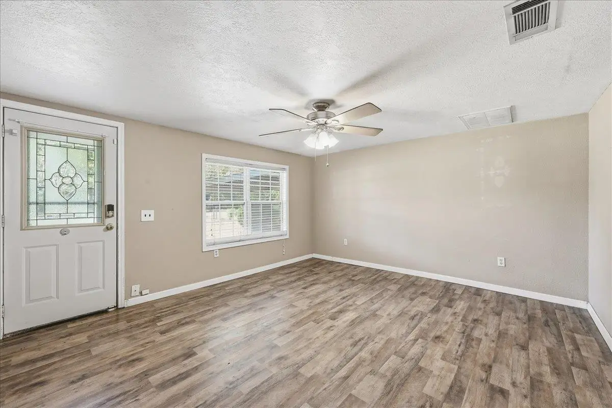 1935 Wescalder, Beaumont, TX 77707 - #1