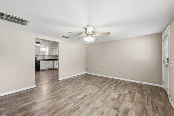 1935 Wescalder, Beaumont, TX 77707