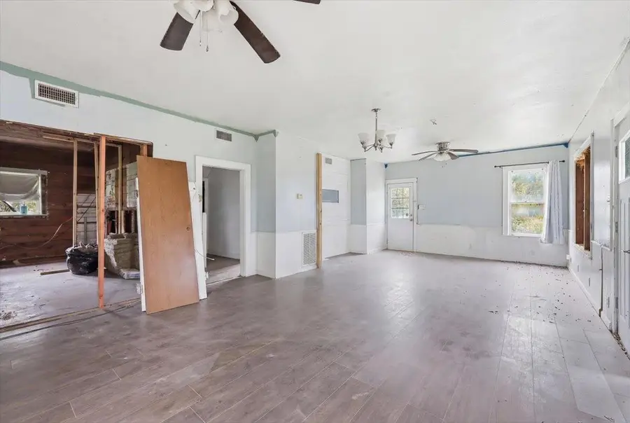 275 Thomas Road, Lumberton, TX 77657 - #2