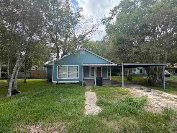 1160 ATTAWAY, Sour Lake, TX 77659