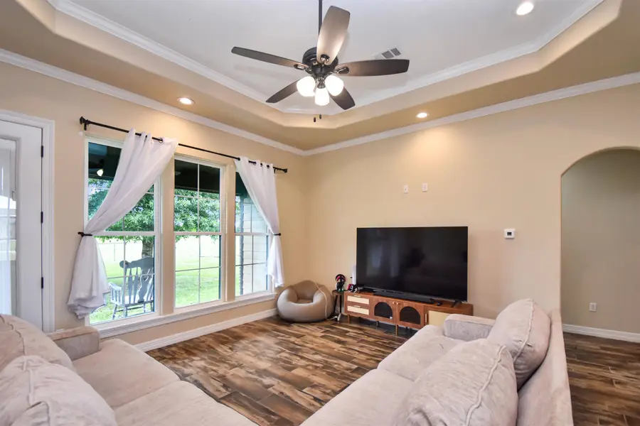 120 Gist Rd, Vidor, TX 77662 - #3