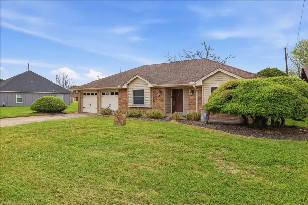 4460 Beale St, Beaumont, TX 77705