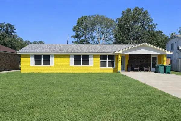 7735 Lawrence Drive, Beaumont, TX 77708