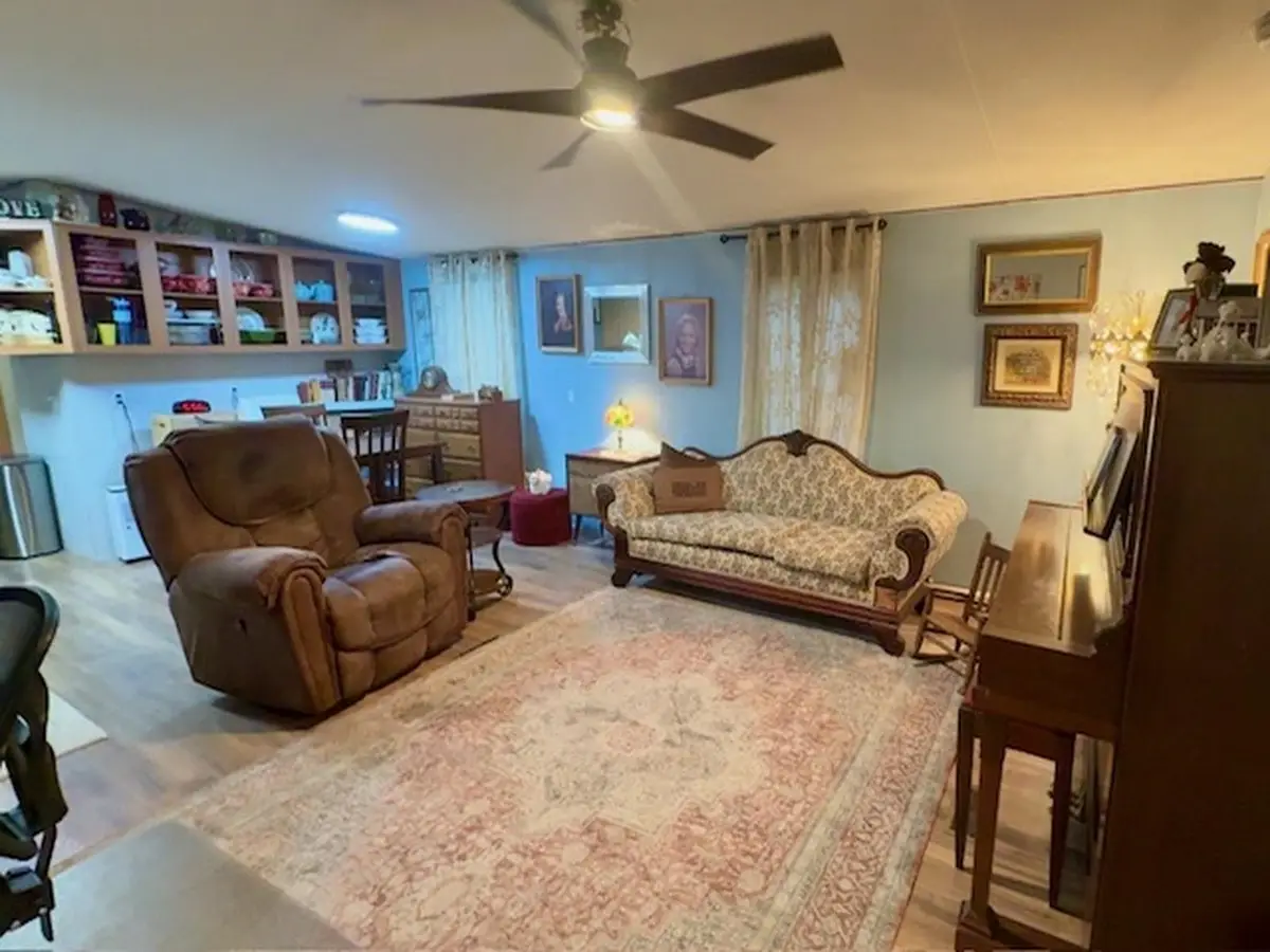 7487 Shady Ln, Beaumont, TX 77713 - #1
