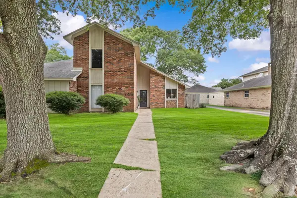 745 Brandywine, Beaumont, TX 77706