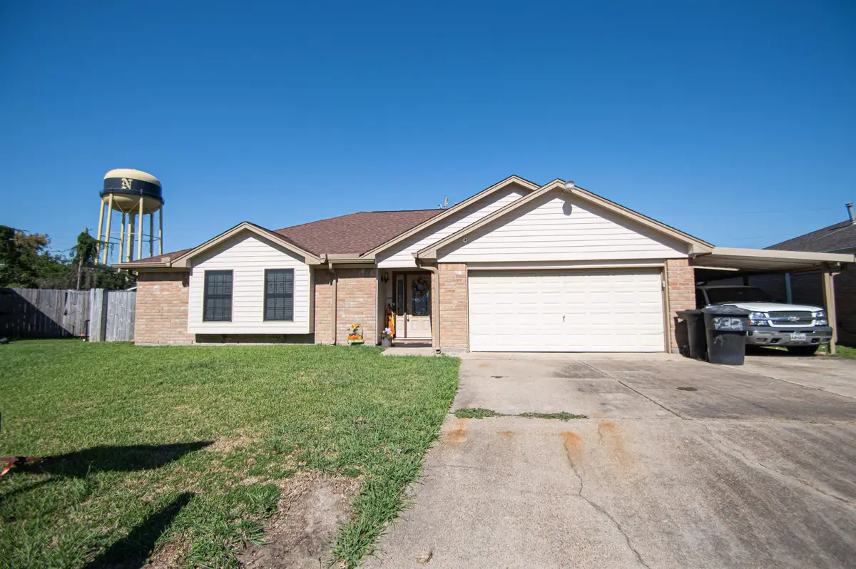 332 Avenue F, Nederland, TX 77627 - #1