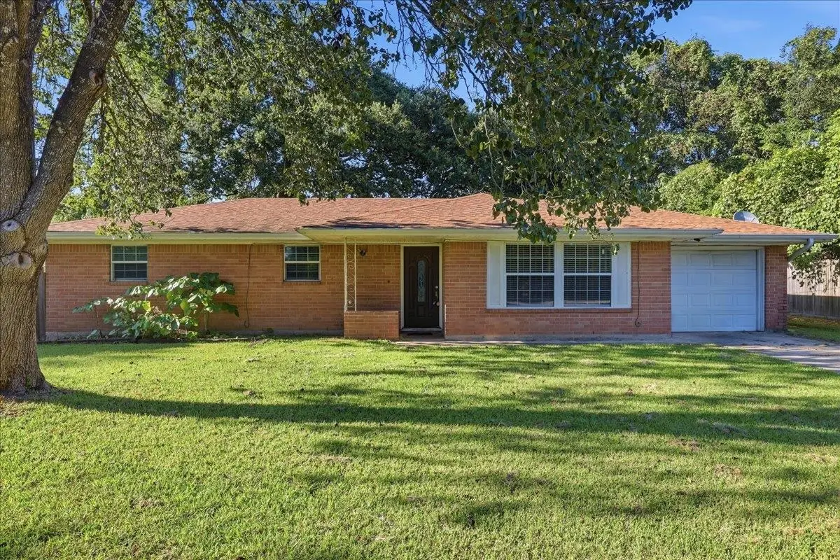 645 Camelia St., Vidor, TX 77662 - #1