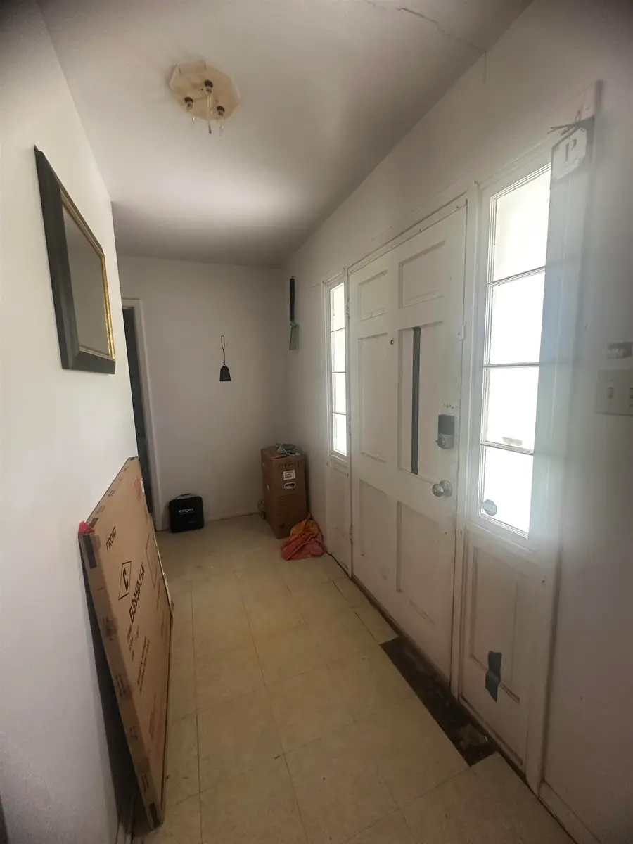 4690 Ridgewood Ave, Beaumont, TX 77708 - #2