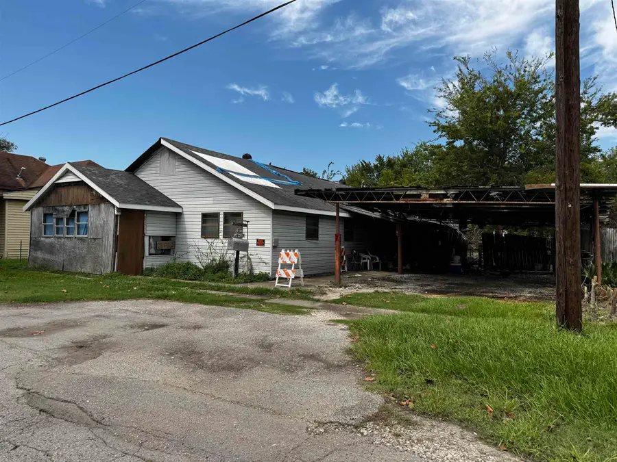 1370 Ashley Ave, Beaumont, TX 77701 - #3