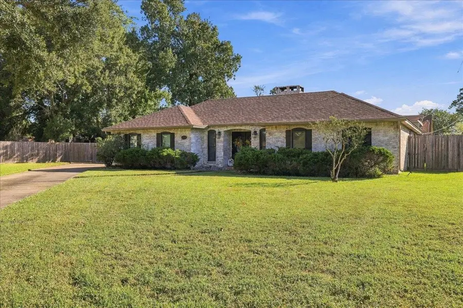 4720 Taft St, Beaumont, TX 77706 - #2