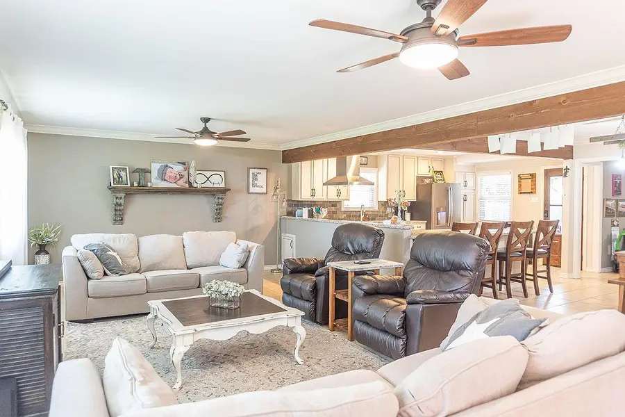 3750 Wheat Dr, Beaumont, TX 77706 - #2