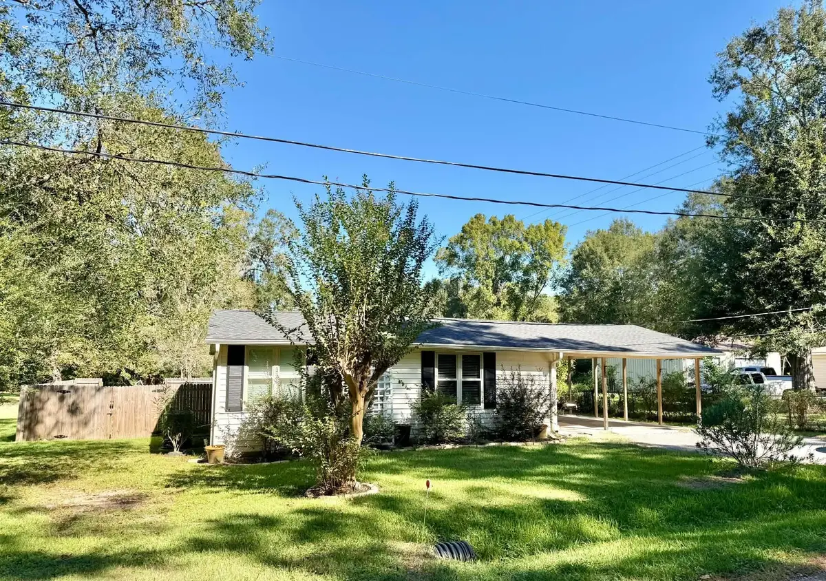 650 W Deer, Kountze, TX 77625 - #1