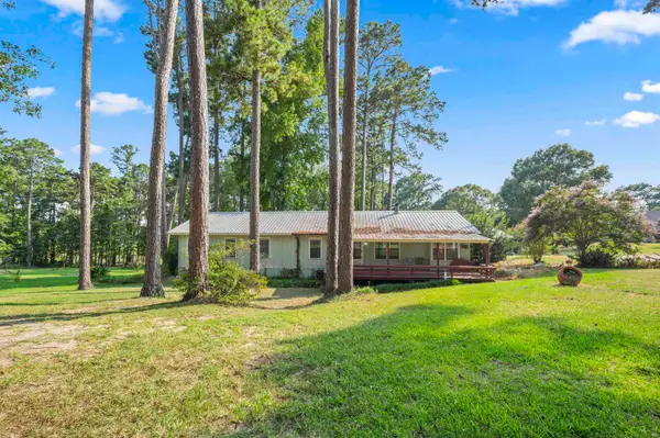 489 County Road 223, Brookeland, TX 75931