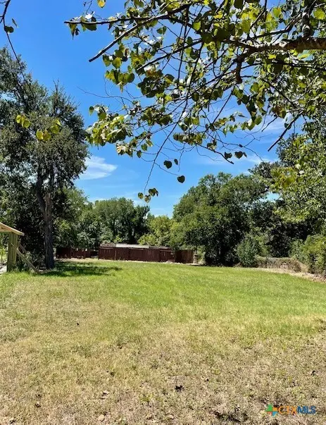 505 E 4th Street, Cameron, TX 76520 - #1