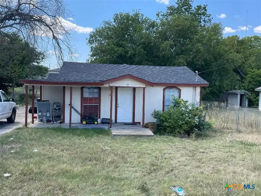 601 N 1st Street, Copperas Cove, TX 76522 - #3