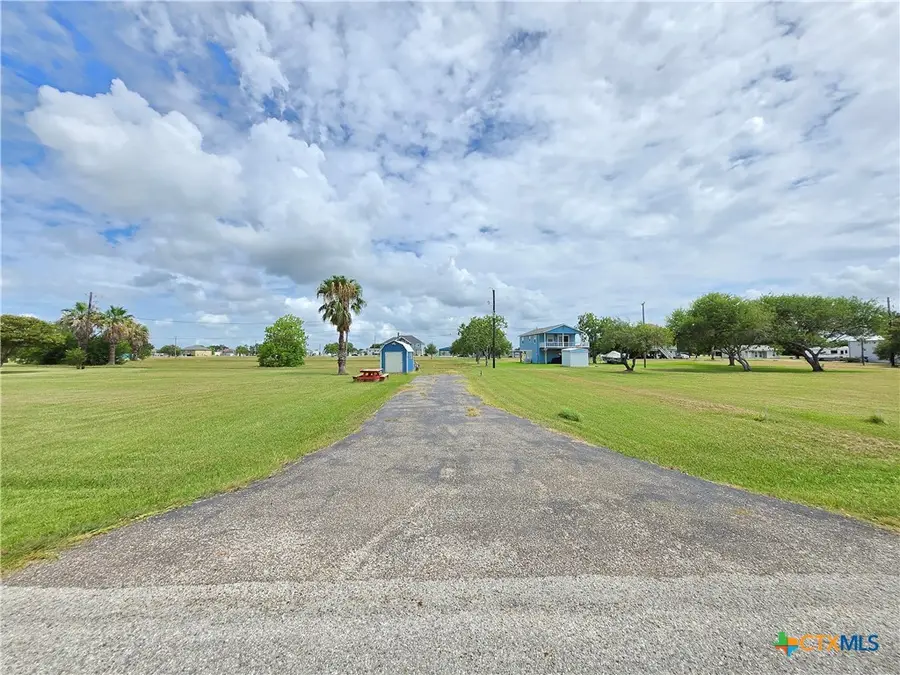 937 Bayview Drive, Palacios, TX 77465 - #2