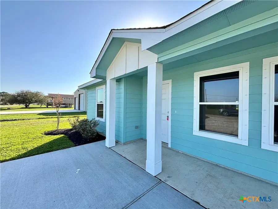 288 Buckskin, Palacios, TX 77465 - Image #2