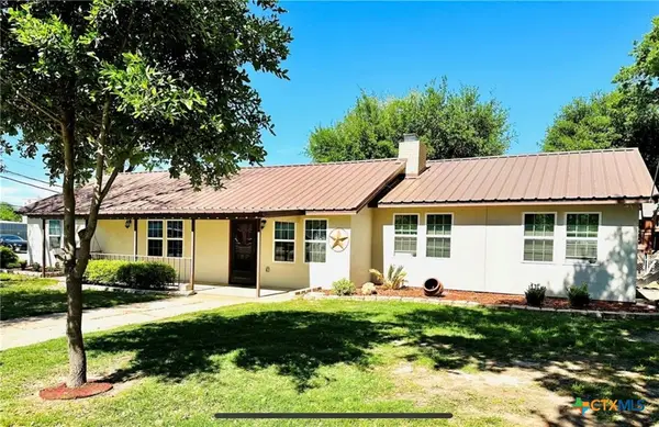 101 Byrne Street, Smithville, TX 78957