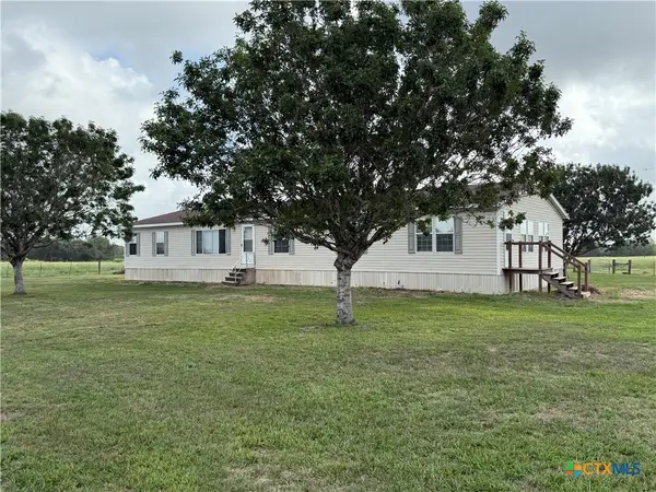 383 County Road 233, Hallettsville, TX 77964