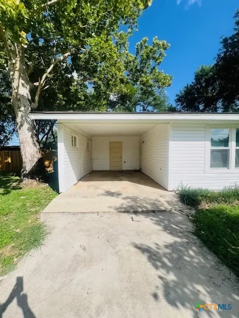 616 Conway Drive, San Marcos, TX 78666 - Image #3