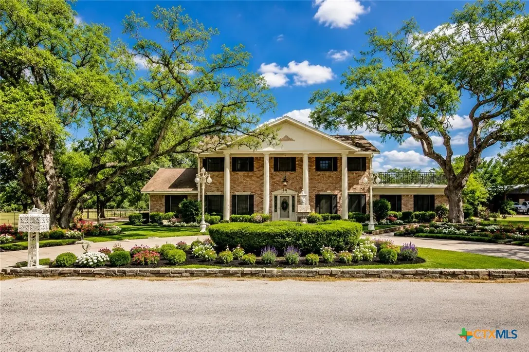 1101 Clark Street, Yoakum, TX 77995 - #1