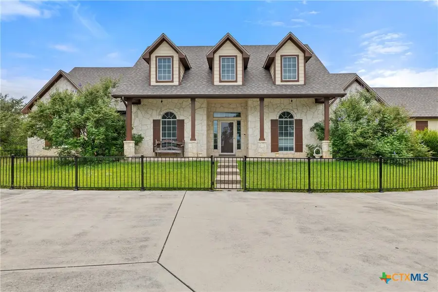 270 Rollin N Ranch Road, Blanco, TX 78606 - Image #2