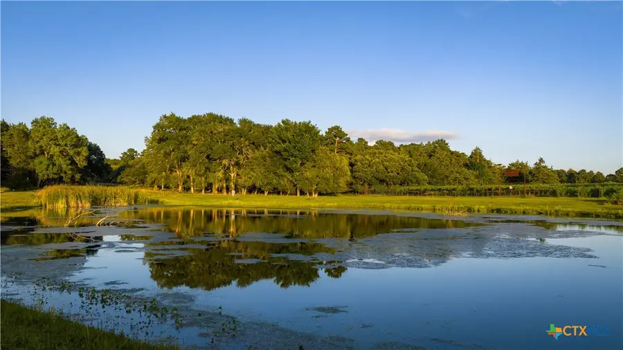 2080 Zimmerscheidt, New Ulm, TX 78950 - Image #2