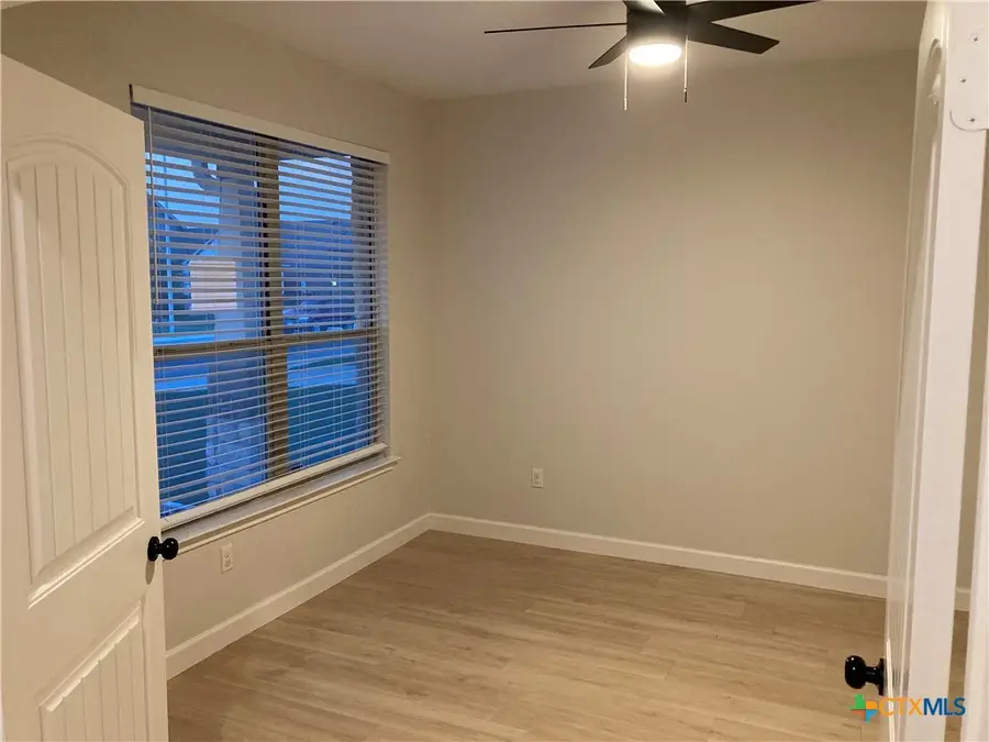 1612 Foxglove Drive, Lockhart, TX 78644 - Image #3