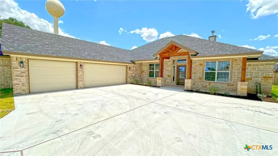 115 Overlook Trail, Copperas Cove, TX 76522 - Image #2