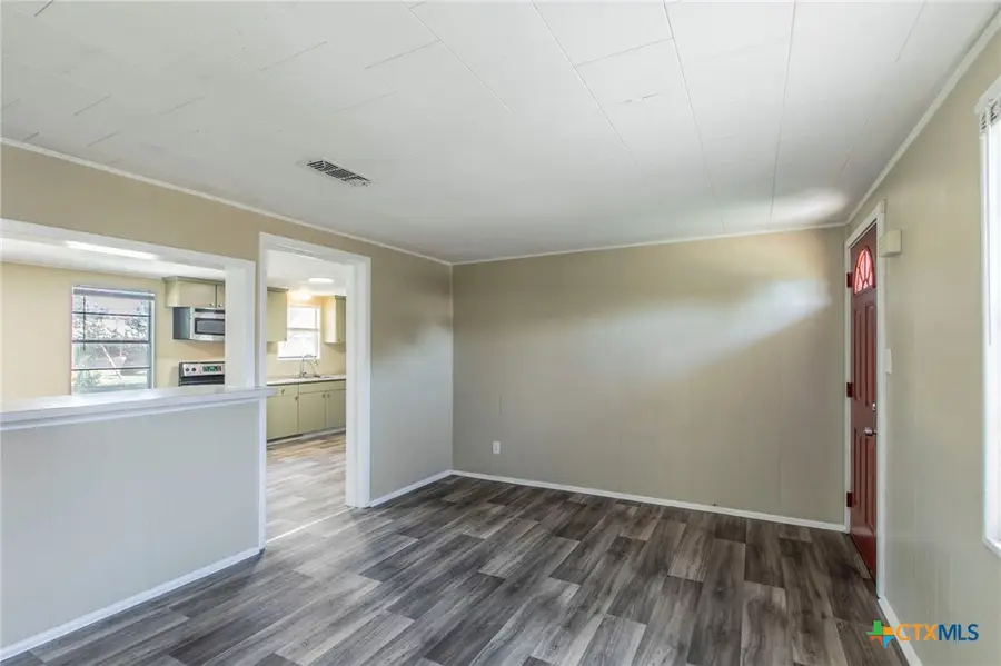 Address Withheld By Seller, Clifton, TX 76634 - Image #3