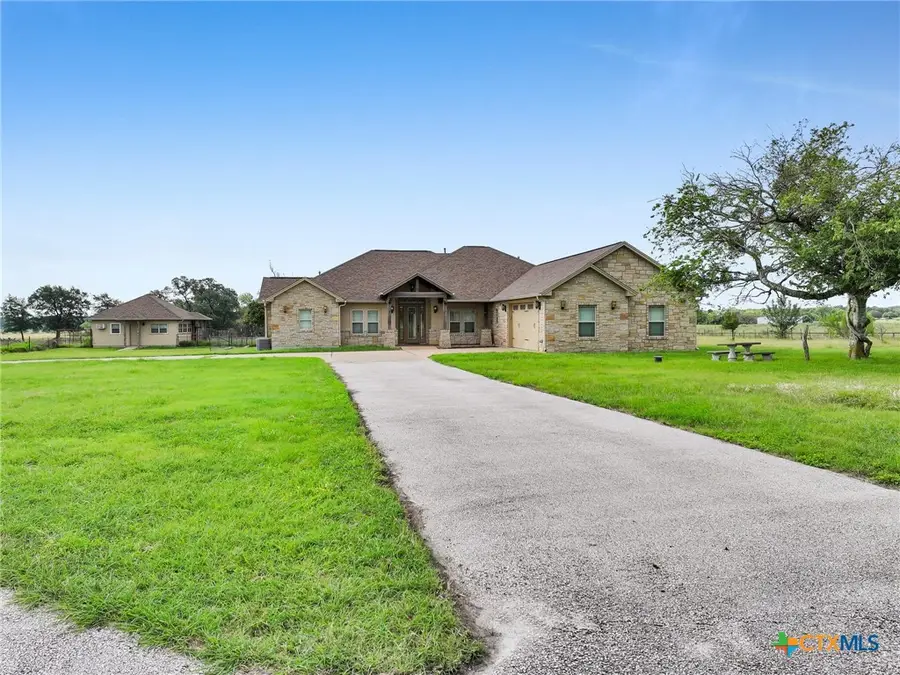 301 County Road 253, Bertram, TX 78605 - #2