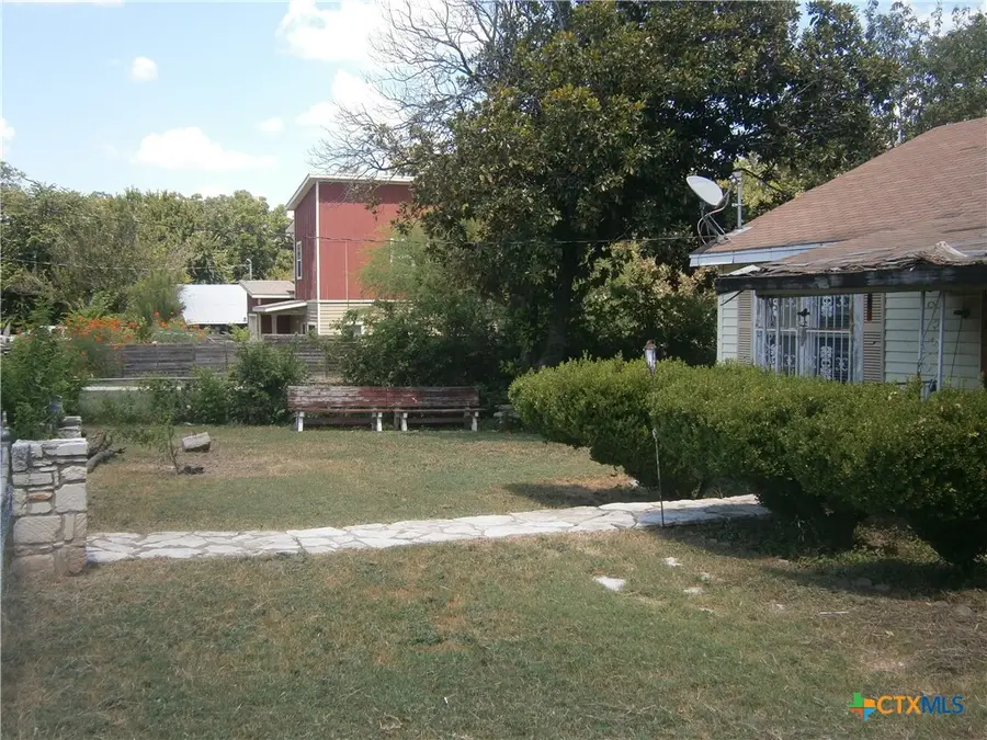 7411 Carver Avenue, Austin, TX 78752 - Image #2