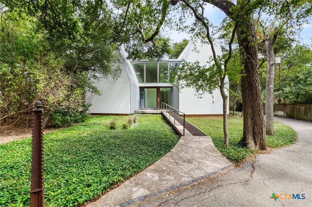 708 Snyder Hill Drive, San Marcos, TX 78666 - #1