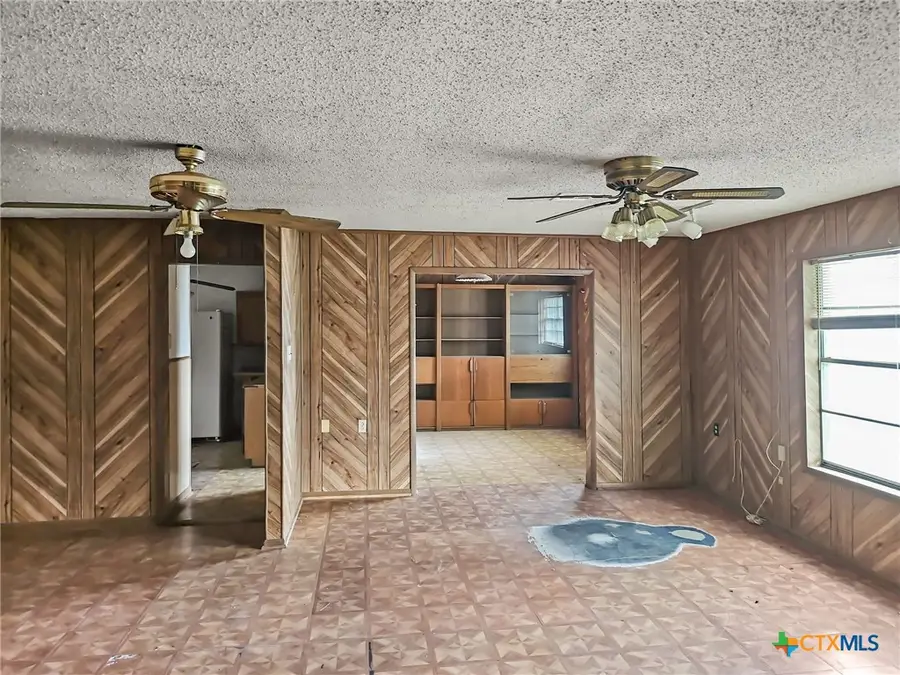 369 N Bell, Evant, TX 76525 - Image #3