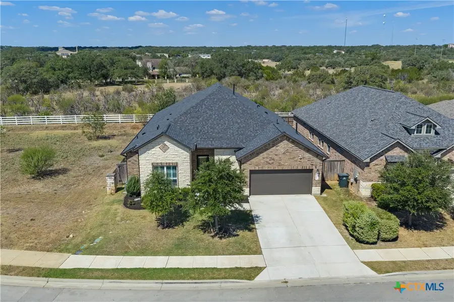 604 Academy Oaks Drive, San Marcos, TX 78666 - Image #2