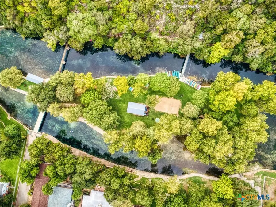 353 Lakeview Boulevard, New Braunfels, TX 78130 - Image #3