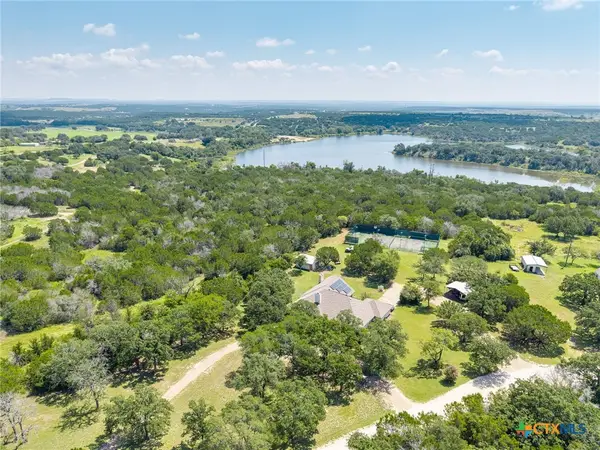 725 County Road 300, Hamilton, TX 76531