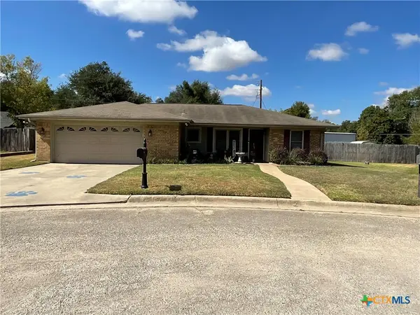 619 Jackson Street, Rockdale, TX 76567