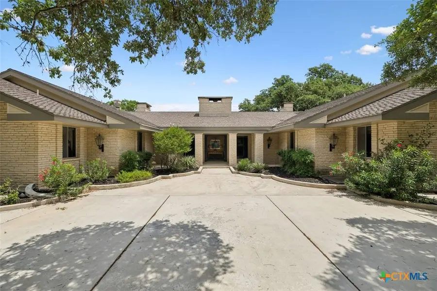 300 Saga Street, Spring Branch, TX 78070 - Image #3