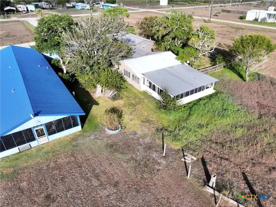 93 Sandcastle Drive, Port Lavaca, TX 77979 - Image #3