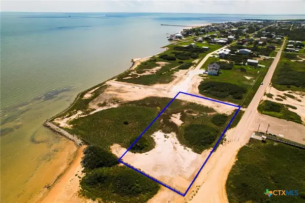 17 Bahia Vista Court, Port O'Connor, TX 77982