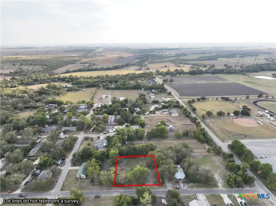 407 El Paso Street, Holland, TX 76534 - Image #2