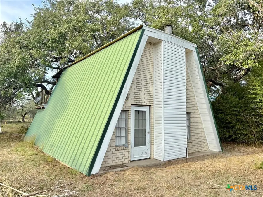 24 Colake Drive, Victoria, TX 77905 - Image #2