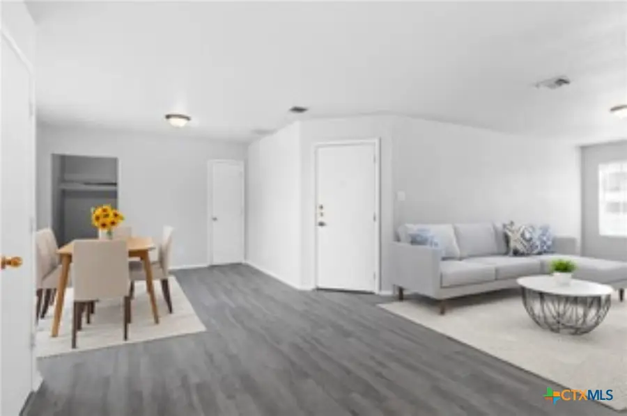 8619 Key North Way, Converse, TX 78109 - Image #3